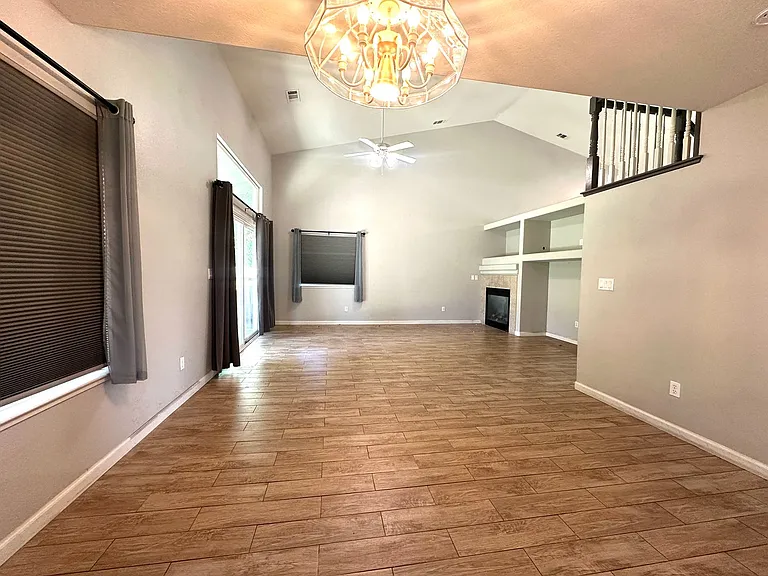 2601 Roberts Rd — Photo 6