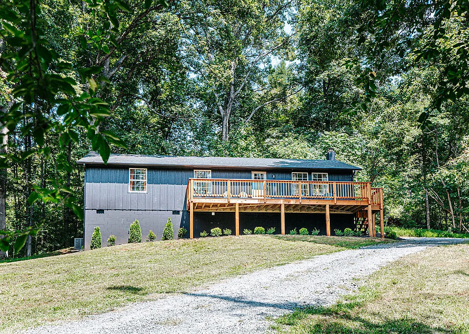 4770 Cove Garden Rd