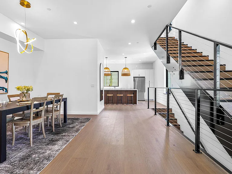 1268 Oregon St — Photo 18