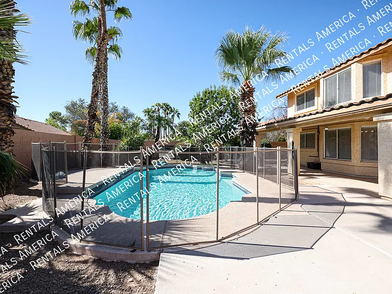 2361 W Myrtle Dr — Photo 28
