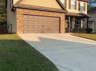 24 New Castle Dr, Phenix City, AL 36870
