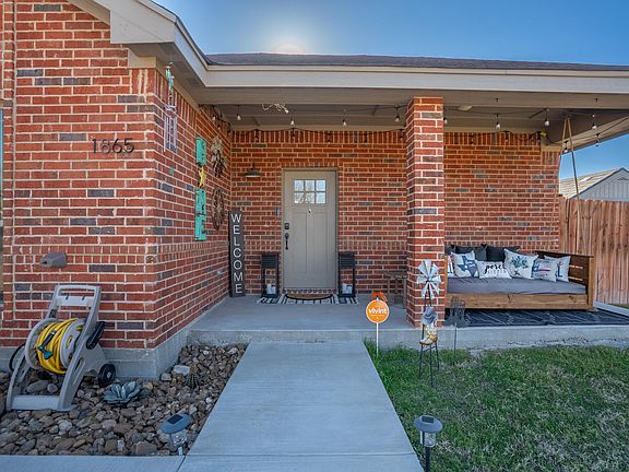 2nd image of 1865 S Concho Dr