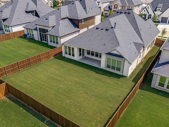 4th image of 4212 Clydesdale Dr