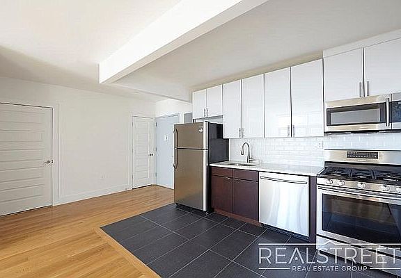 4th image of 90-02 Queens Blvd #430