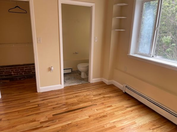 26 River St #3