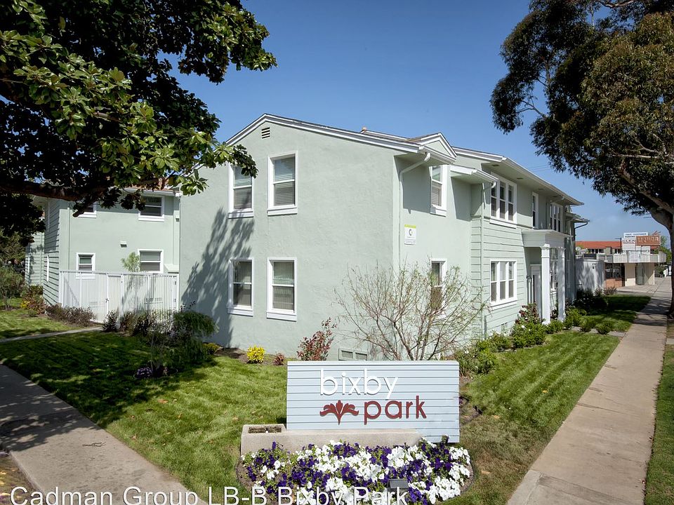 1st image of 4444 Le Park Dr