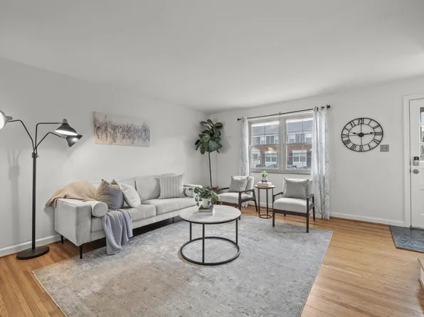 1776 Kings Ct APT C, Columbus, OH 43212