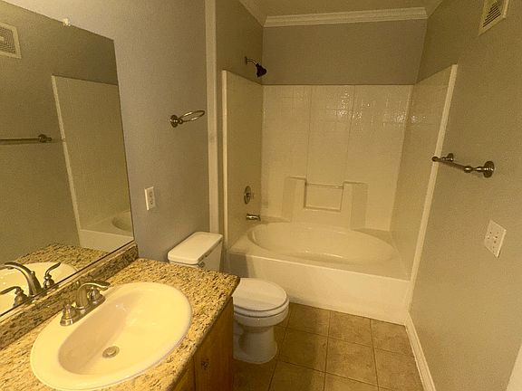 5th image of 5710 E Tropicana Ave Unit 1176