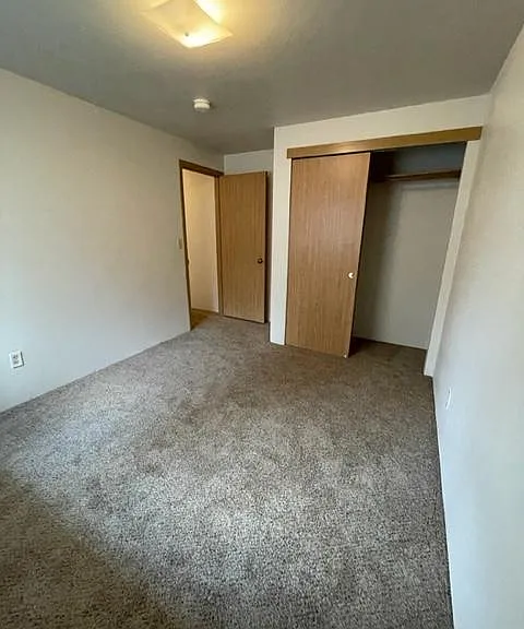 2431 Spruce Rd #B — Photo 10