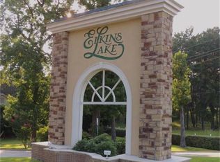 1010 Camellia Ct, Huntsville, TX 77340