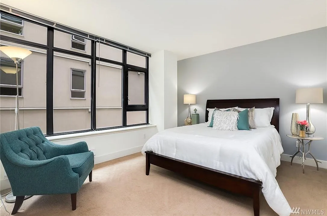 2 bed, 1104 sqft, $3,000 — Photo 4
