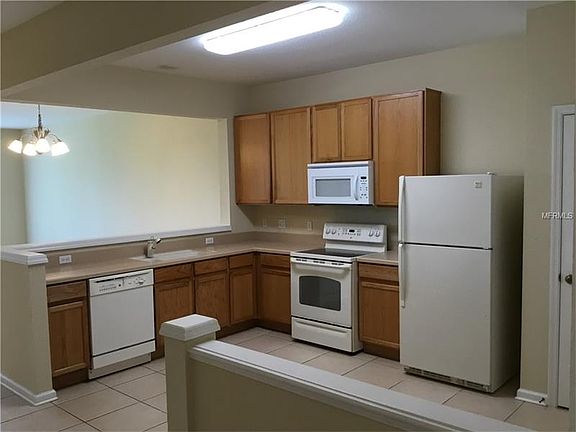 2nd image of 6342 Daysbrook Dr Unit 105