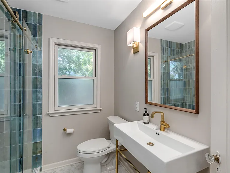 674 Alter Rd — Photo 6