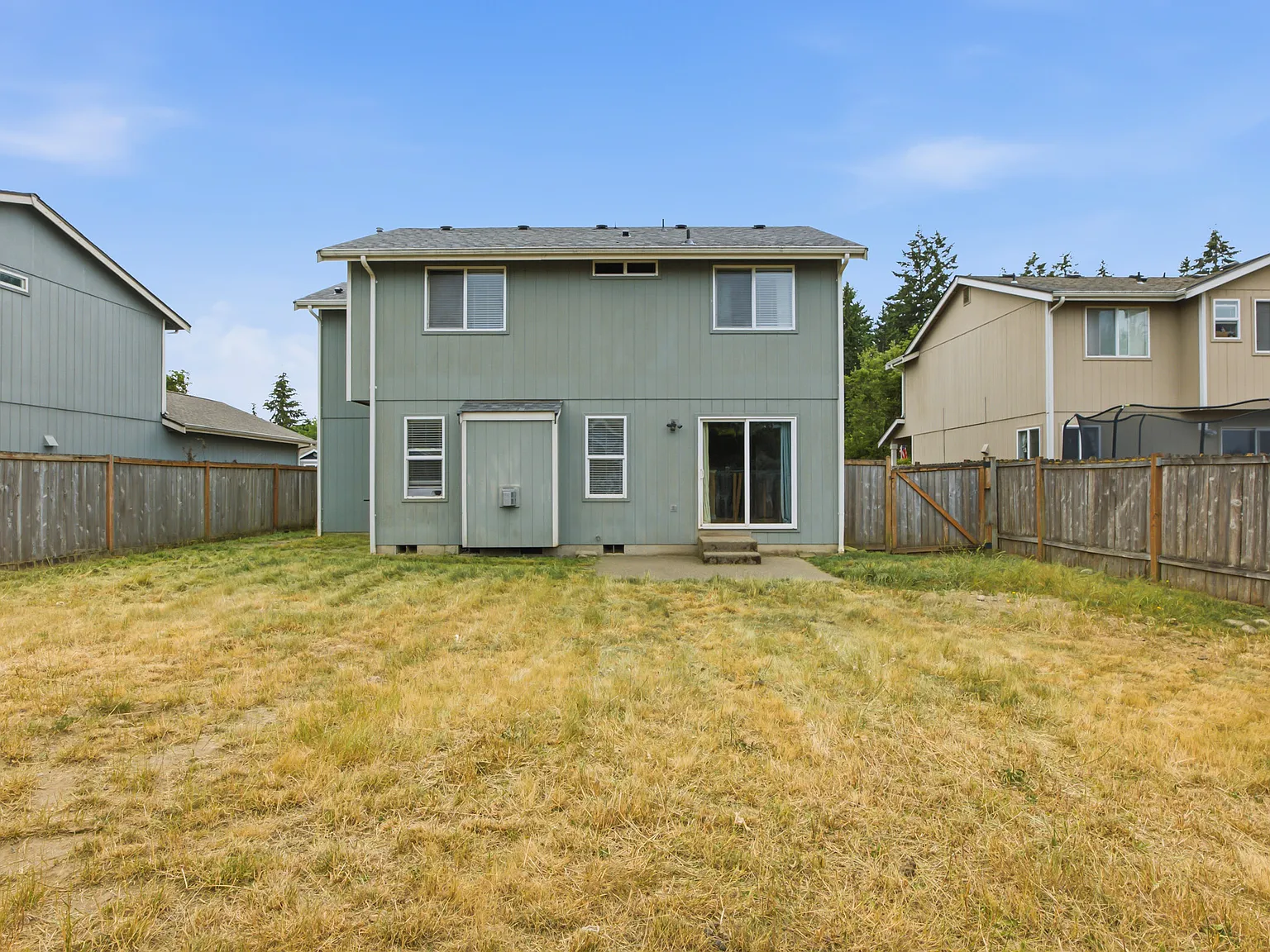 3 bed, 2.5 bath, 1499 sqft, $2,700 — Photo 3