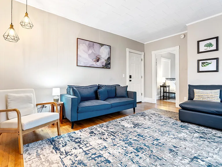 2 Sargent St #2 — Photo 8