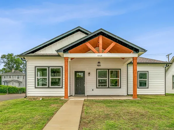 1068 Faxon Ave, Memphis, TN 38105