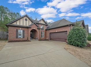 3319 Chapel Hills Pkwy, Fultondale, AL 35068