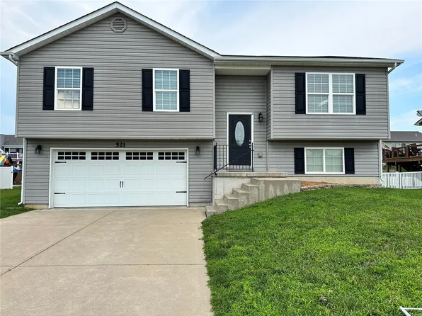 521 Prairie Creek Ct, Foristell, MO 63348