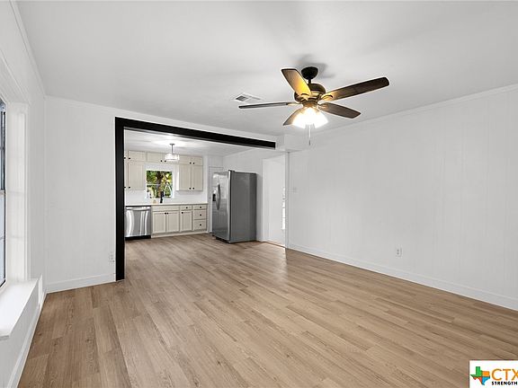 5th image of 2126 S Wall St
