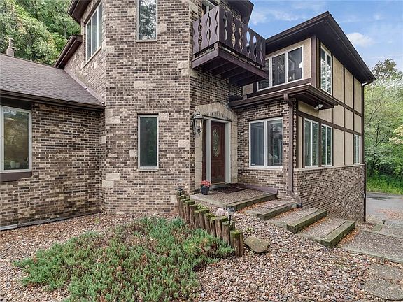 2nd image of N2075 Orchard Valley Dr