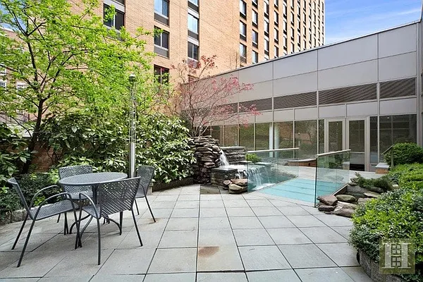 Rented by Halstead Real Estate | media 25