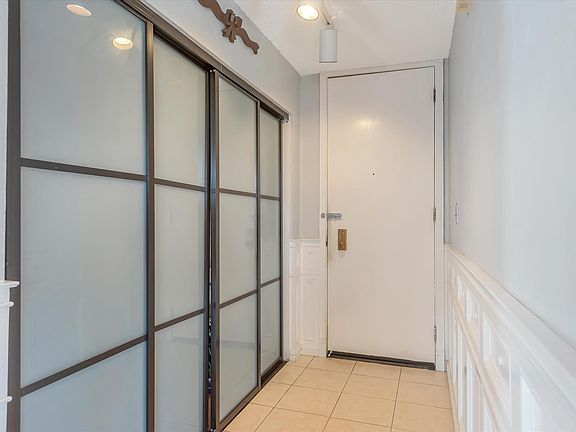 3rd image of 651 Port Dr APT 208