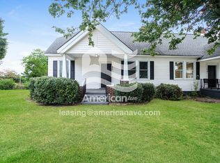 465 Poplar St #B, Winnsboro, SC 29180