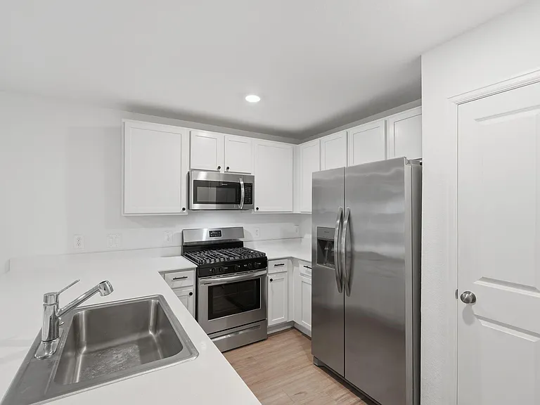 235 River Grove Ct — Photo 11