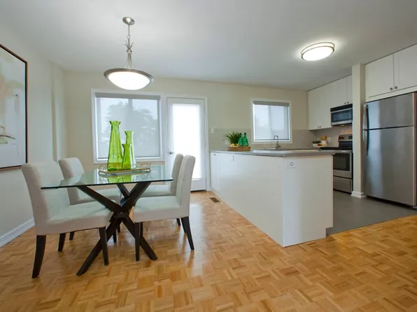 Tamarack Woods Townhouses