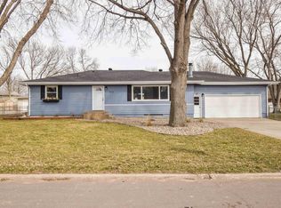 300 S 5th Ave, Brandon, SD 57005