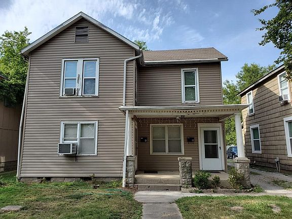 2nd image of 112/114 W Forest St