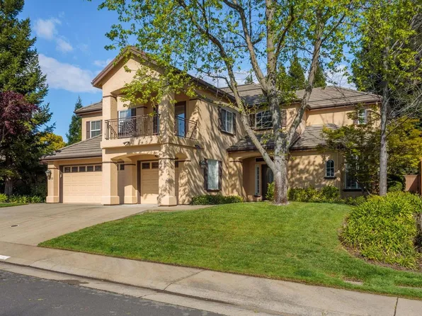 4010 Daggett Dr, Roseville, CA 95746