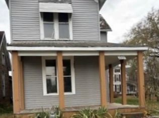 445 N 3rd St, Cambridge, OH 43725