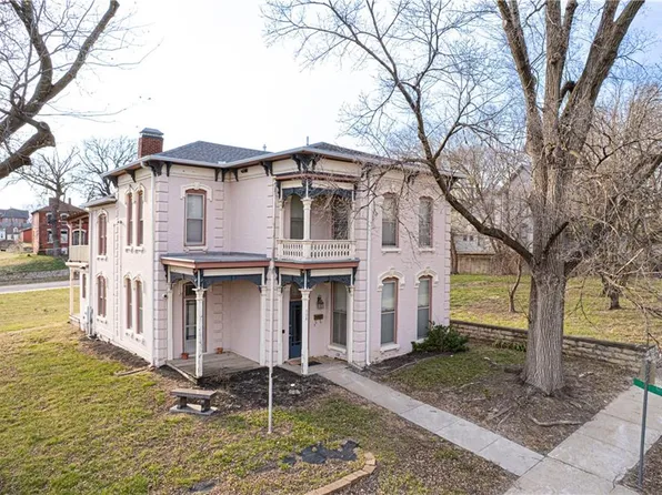 528 N 8th St, Saint Joseph, MO 64501