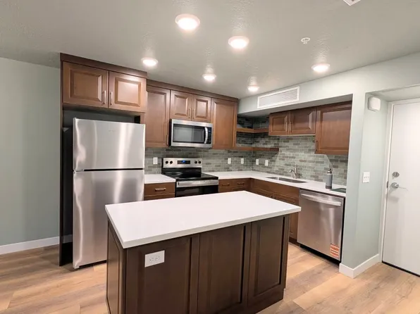 1032 E 400 S, Salt Lake City, UT