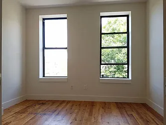 Rented by Artur Gutman, LREB