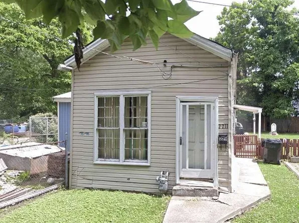 2211 Garfield Ave, Louisville, KY 40212