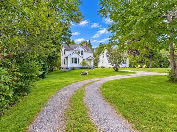 125 Rudderham Rd, Cape Breton, NS B2A 4V4