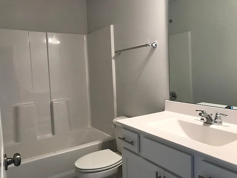 1606 Chestnut Tree Dr — Photo 15