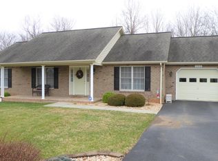 155 Bernard Rd, Rocky Mount, VA 24151