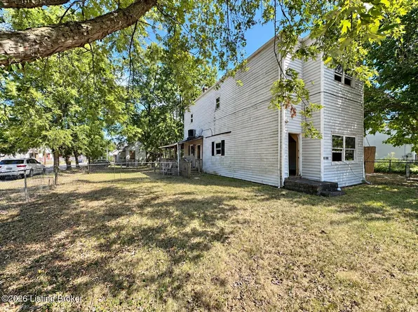 2723 Saint Xavier St, Louisville, KY 40212
