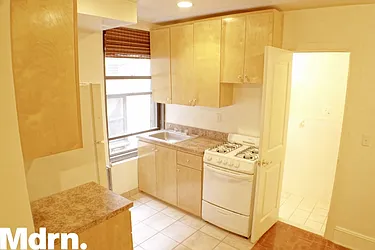 Rented by Mdrn Residential