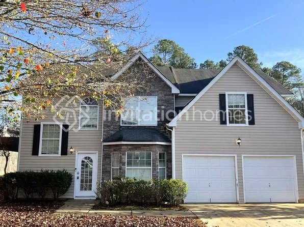 5787 Blacktop Ct, Fairburn, GA 30213