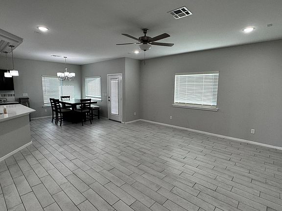 4th image of 13816 Paseo Alegre Ave