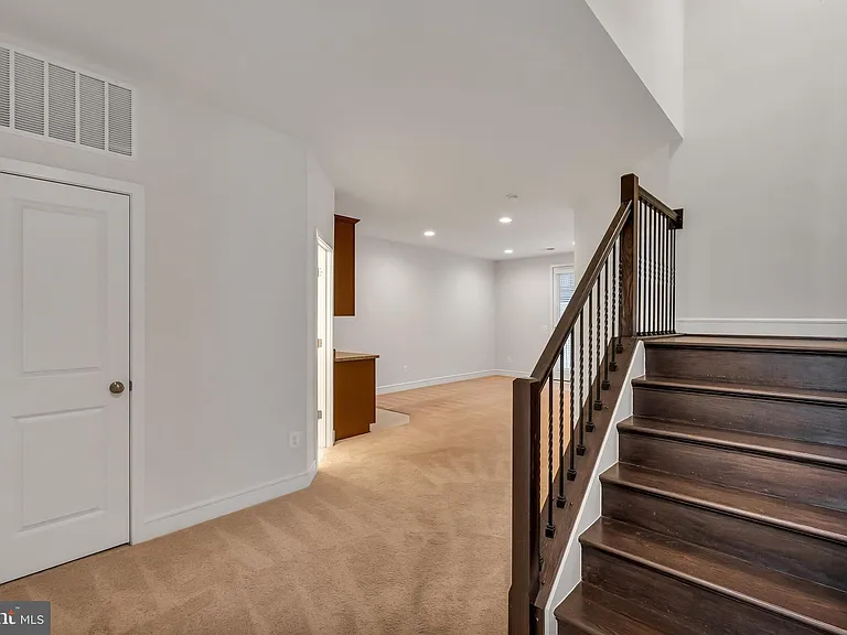 42281 Belgrave Gardens Ter — Photo 10