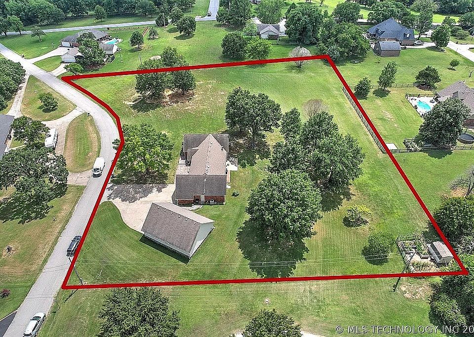 2.28 acres property lines 