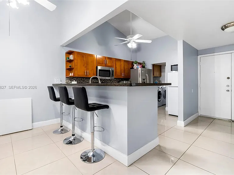 505 NE 199th Ln #2A — Photo 7