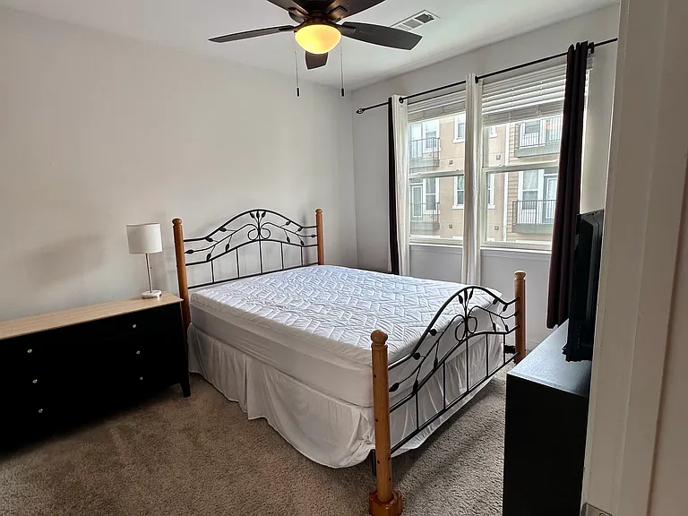 3000 Vanderbilt Pl #300 — Photo 23