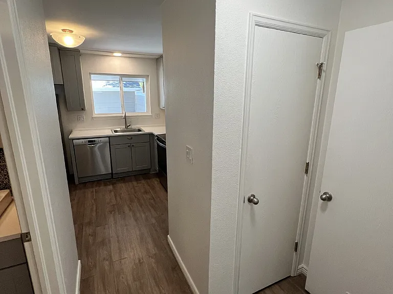 7052 E Briarwood Dr — Photo 11
