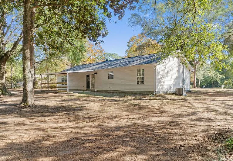 4744 Young Rd — Photo 30